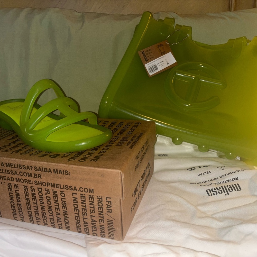 Telfar Green Tote Bag - Picture 4 of 5